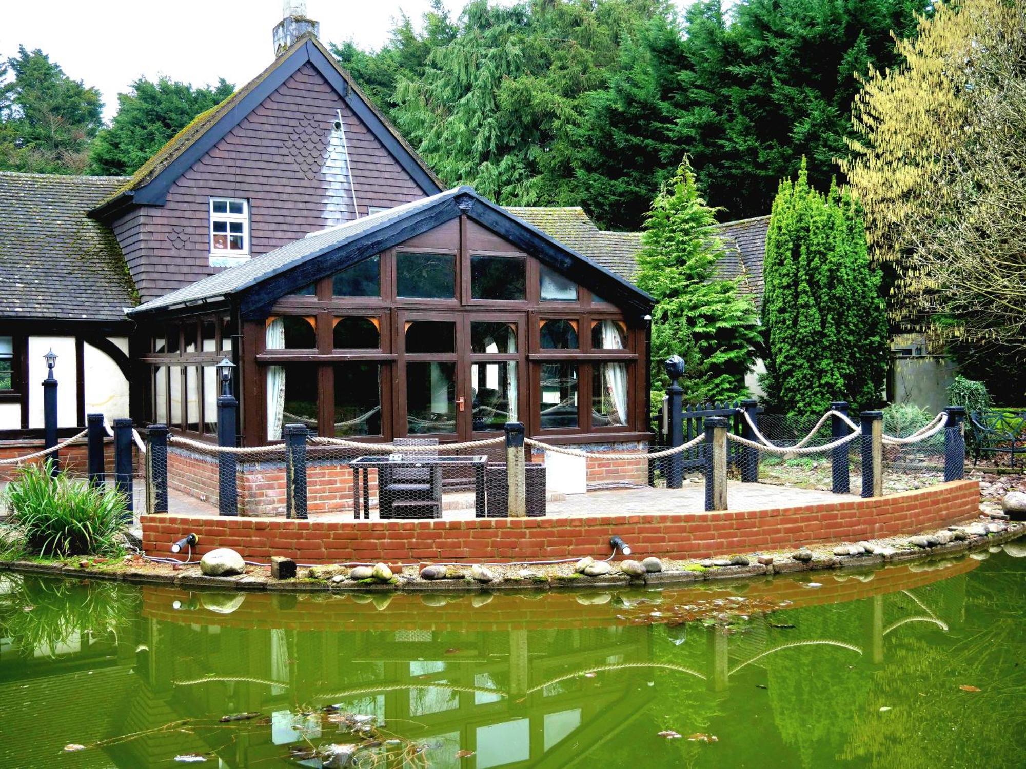 Beautiful Cottage In Brentwood Kelvedon Hatch Zewnętrze zdjęcie